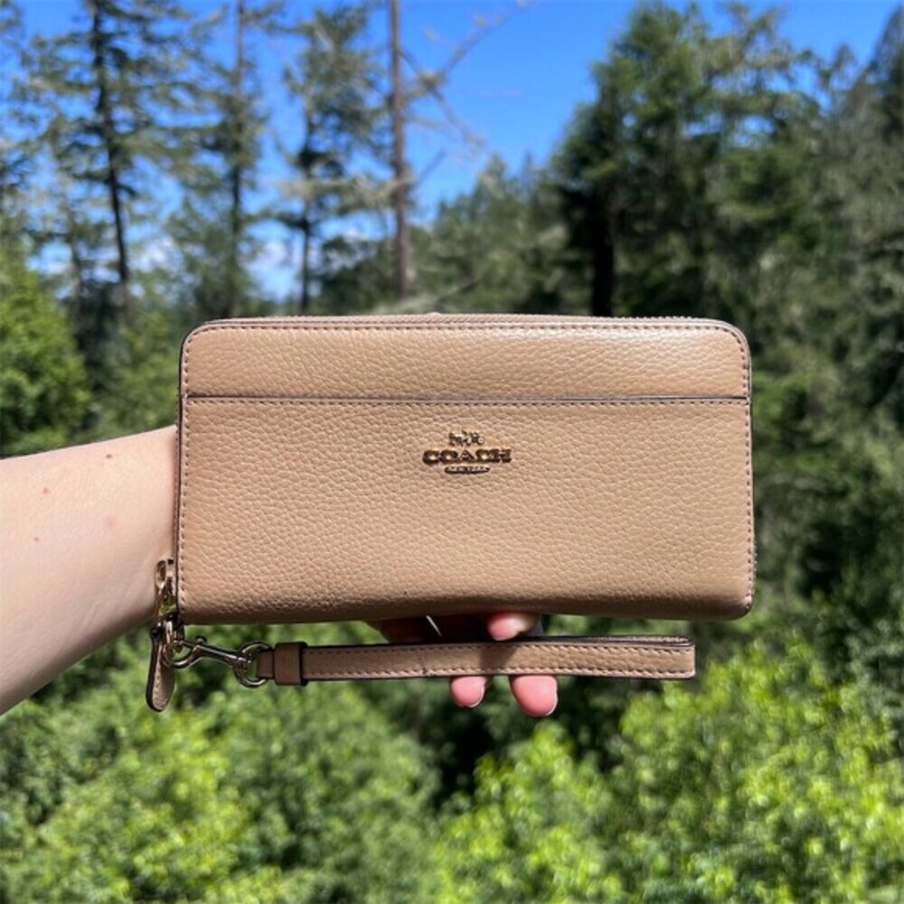 COACH Long Zip-Around Beige Pebble Leather Wallet w Gold Hardware AUTHENTIC